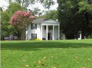 434 Shady Ln, Philadelphia, MS 39350
