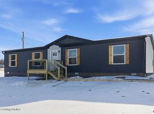 4444 Woodland Rd, Vine Grove, KY 40175