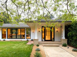 939 Las Palmas Dr, Santa Barbara, CA 93110