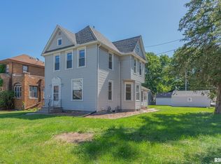 2623 N Main St, Davenport, IA 52803