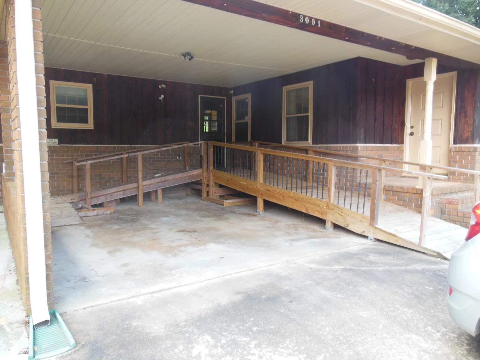 3 bed, 1650 sqft, $2,300 — Photo 3