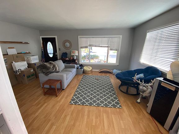 2nd image of 10465 Orange Ave