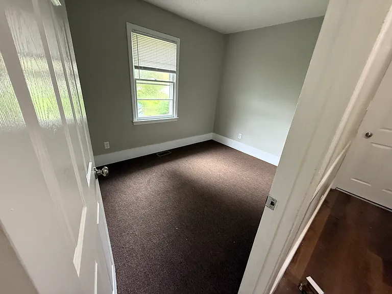 Roundtree Cir — Photo 9