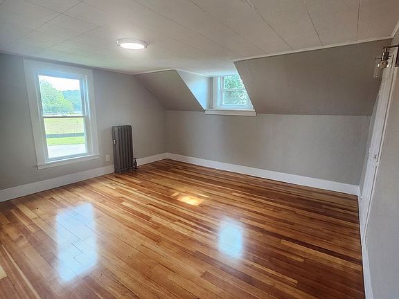 3rd image of 100 Church St #B