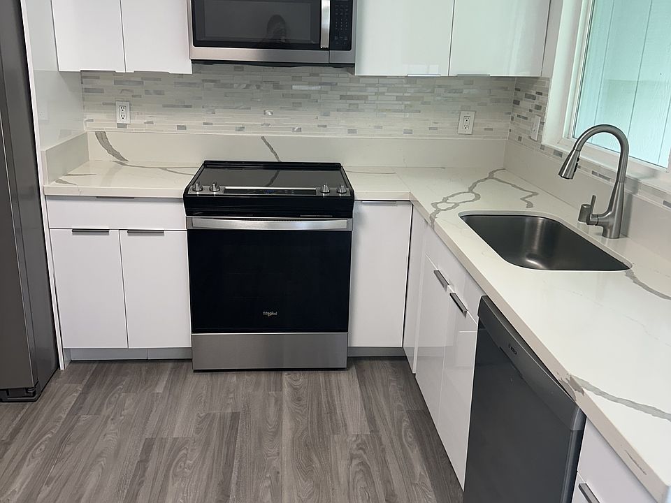 1st image of 41-809 Mekia St