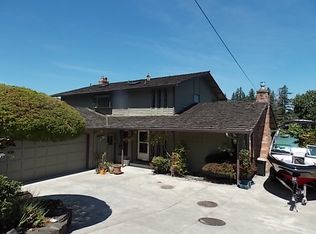 2423 185th Ave E, Lake Tapps, WA 98391