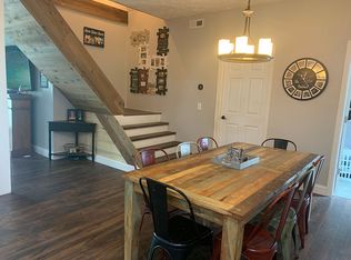302 N East St, Loami, IL 62661