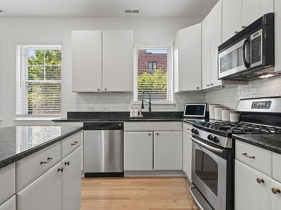4th image of 2134 N Natchez Ave APT 1S