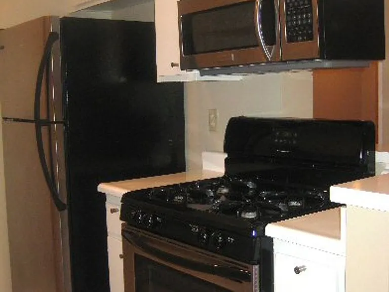 The Crescent @ Memory Park Apts — Photo 16