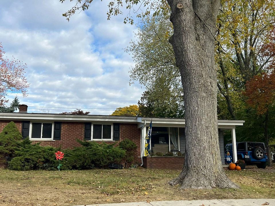1st image of 316 W La Salle Ave