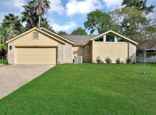 8619 Pines Place Dr, Humble, TX 77346