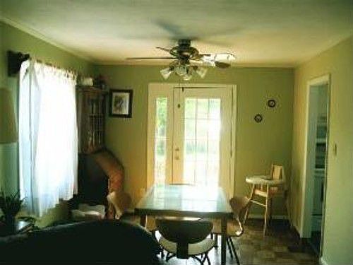 4th image of 3962 Jerome Ct