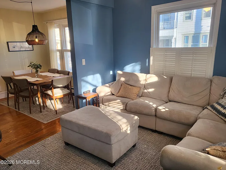 80 Heck Ave — Photo 23