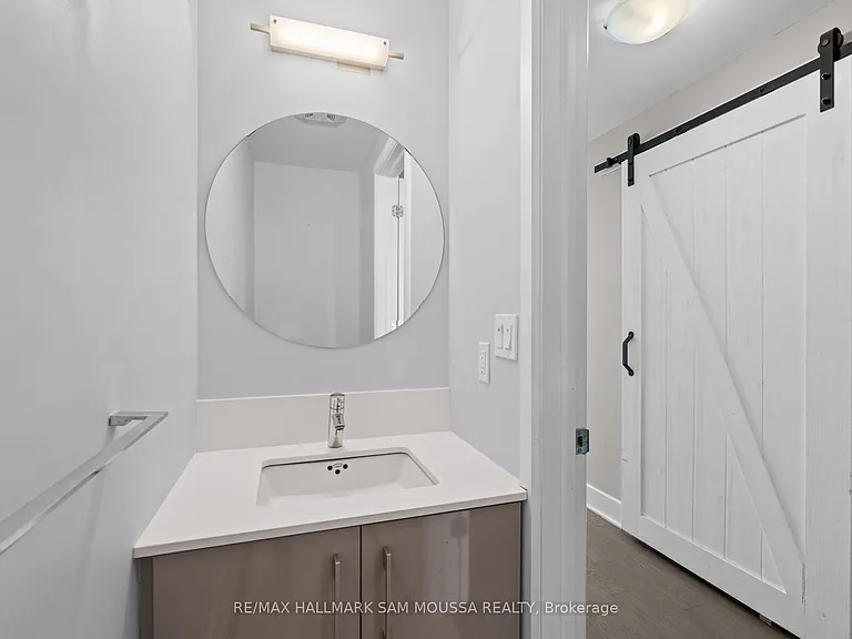 255 Bay St #1208 — Photo 20