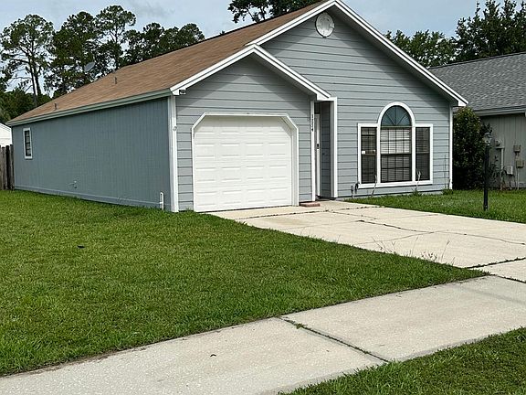 3rd image of 1854 Yukon Ct