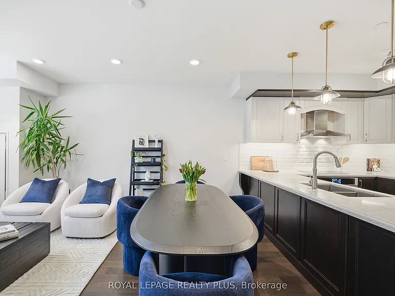 1575 Lakeshore Rd W #117 — Photo 7