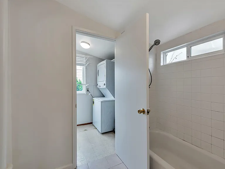 4118 Moraga St — Photo 21