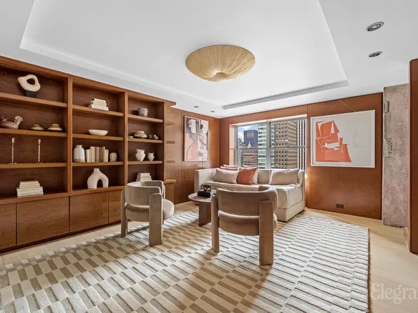 118 East 60th Street image 9 of 22