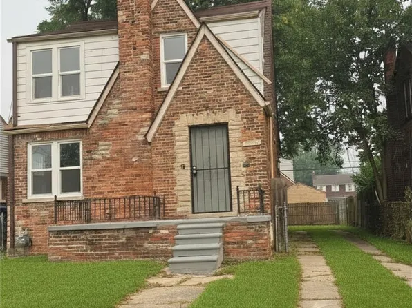 15008 Strathmoor St, Detroit, MI 48227