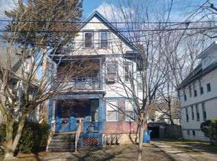 33 Young St #3F, New Haven, CT 06511