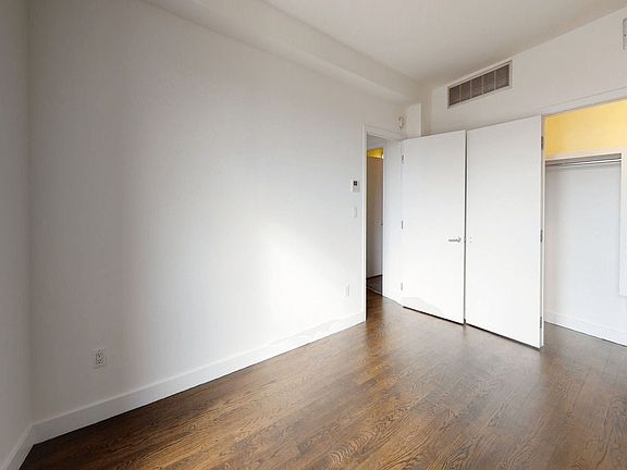 5th image of 666 W End Ave APT 18K