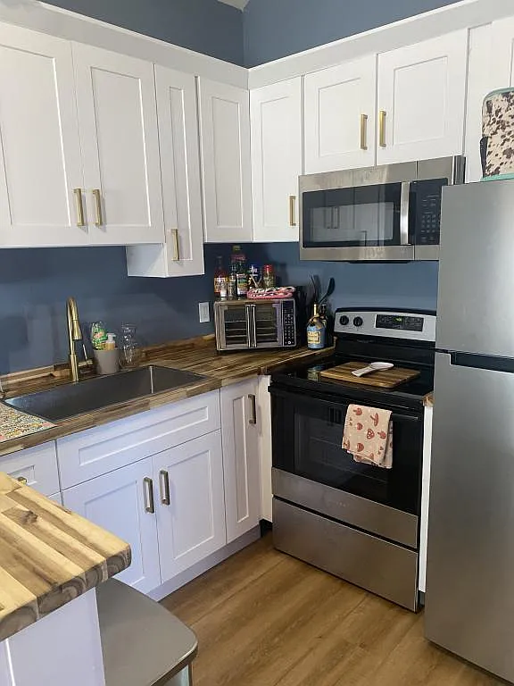 822 Massachusetts Ave — Photo 4