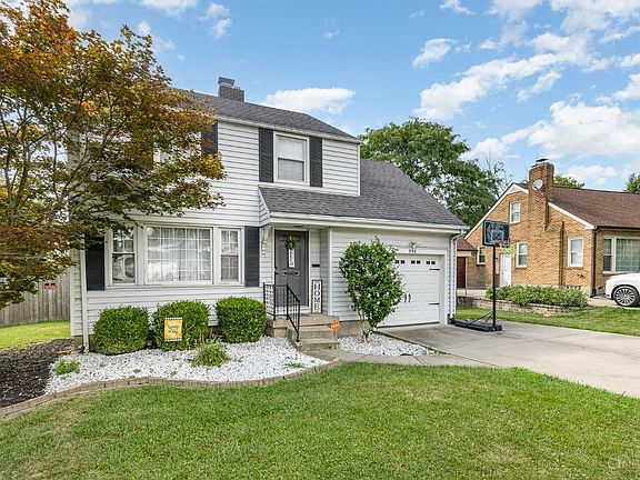3rd image of 990 Highland Ave