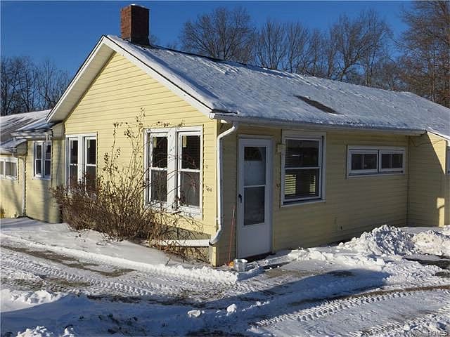 2nd image of 132 Crawford St