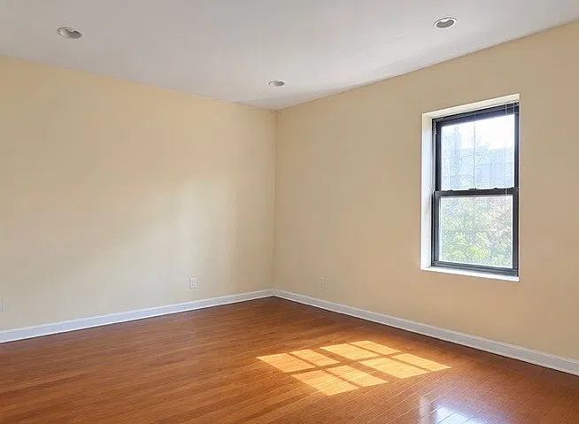 1 bed, 700 sqft, $2,190 — Photo 2