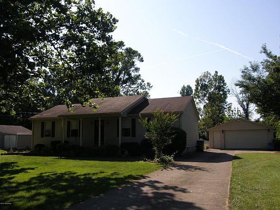 2nd image of 9700 Mason Ln