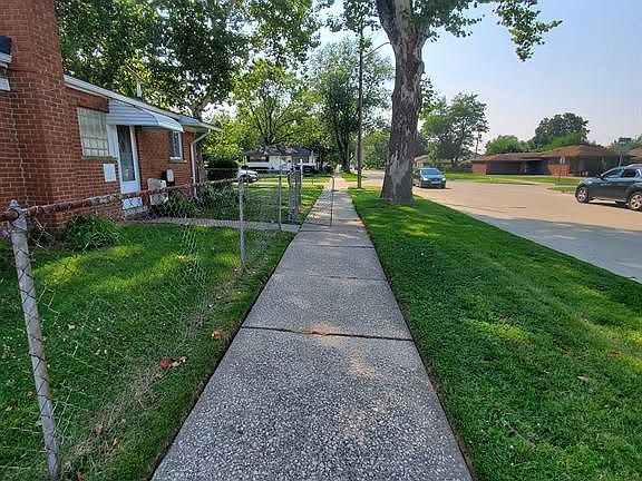 4th image of 4601 McKinley St