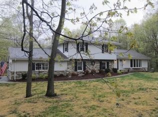 386 Wildwood Rdg, Colgate, WI 53017