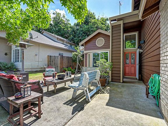 5th image of 5653 Adobe Rd