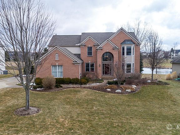 2nd image of 7452 Old Lantern Dr SE