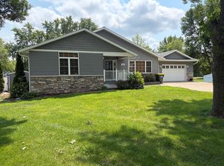 509 1st Ave S, Raymond, MN 56282