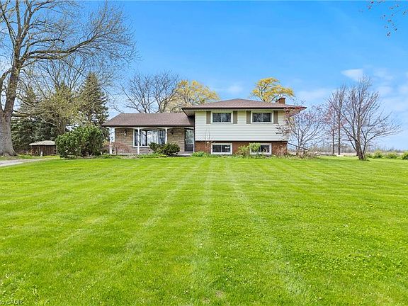 3rd image of 488 Townline Rd