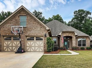 9104 Crescent Lodge Cir, Pike Road, AL 36064
