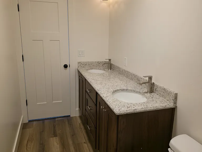 134 E 900 N #2 — Photo 13