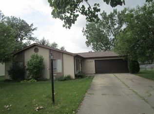 6125 Goodfellow Dr, Fort Wayne, IN 46835