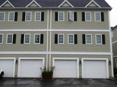 663 Metacom Ave UNIT 2, Bristol, RI, 02809