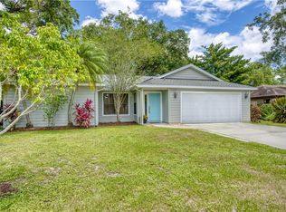 4805 Country Oaks Blvd, Sarasota, FL 34243