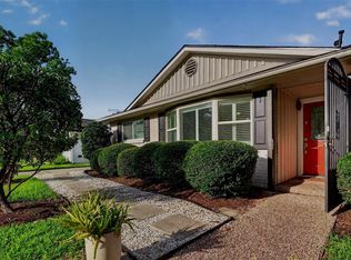 10303 Greenwillow Dr, Houston, TX 77035