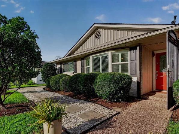10303 Greenwillow Dr, Houston, TX 77035
