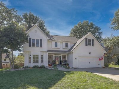 804 NW Bent Tree Dr, Lees Summit, MO, 64081