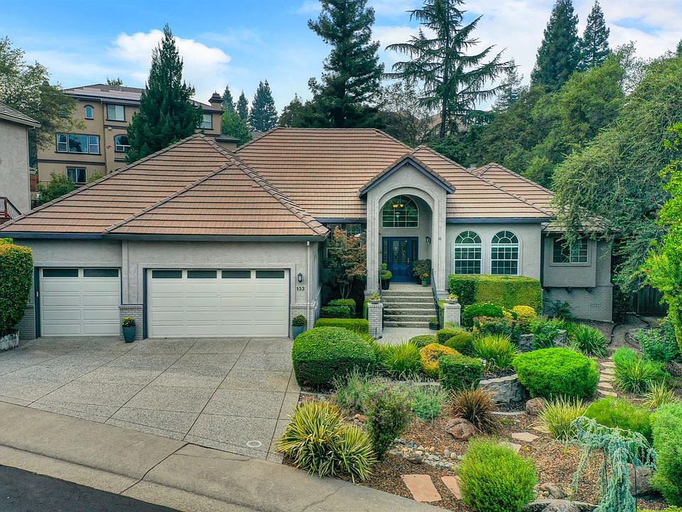 1st image of 103 Tomlinson Dr