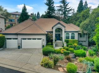 103 Tomlinson Dr, Folsom, CA 95630