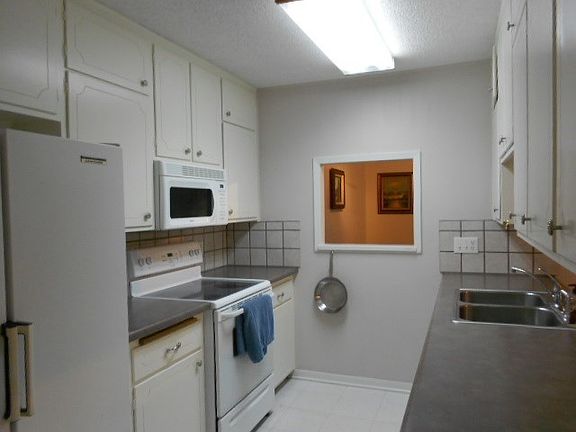 4th image of 309 Wildwood Dr