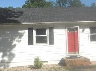 2932 New Hope Rd, Powhatan, VA 23139