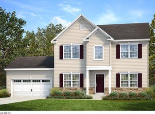 14 N Pembroke St, Clifton Park, NY 12065
