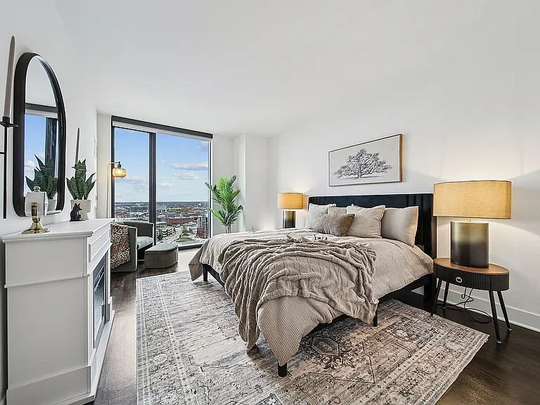 333 Water Bedroom